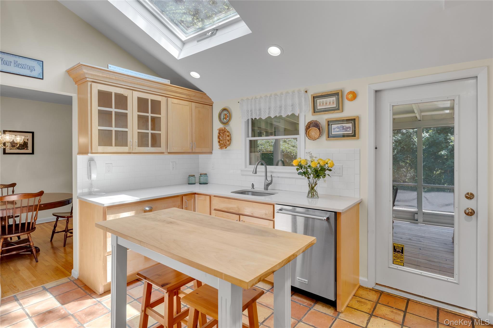6 Primrose Lane Property Photo 6