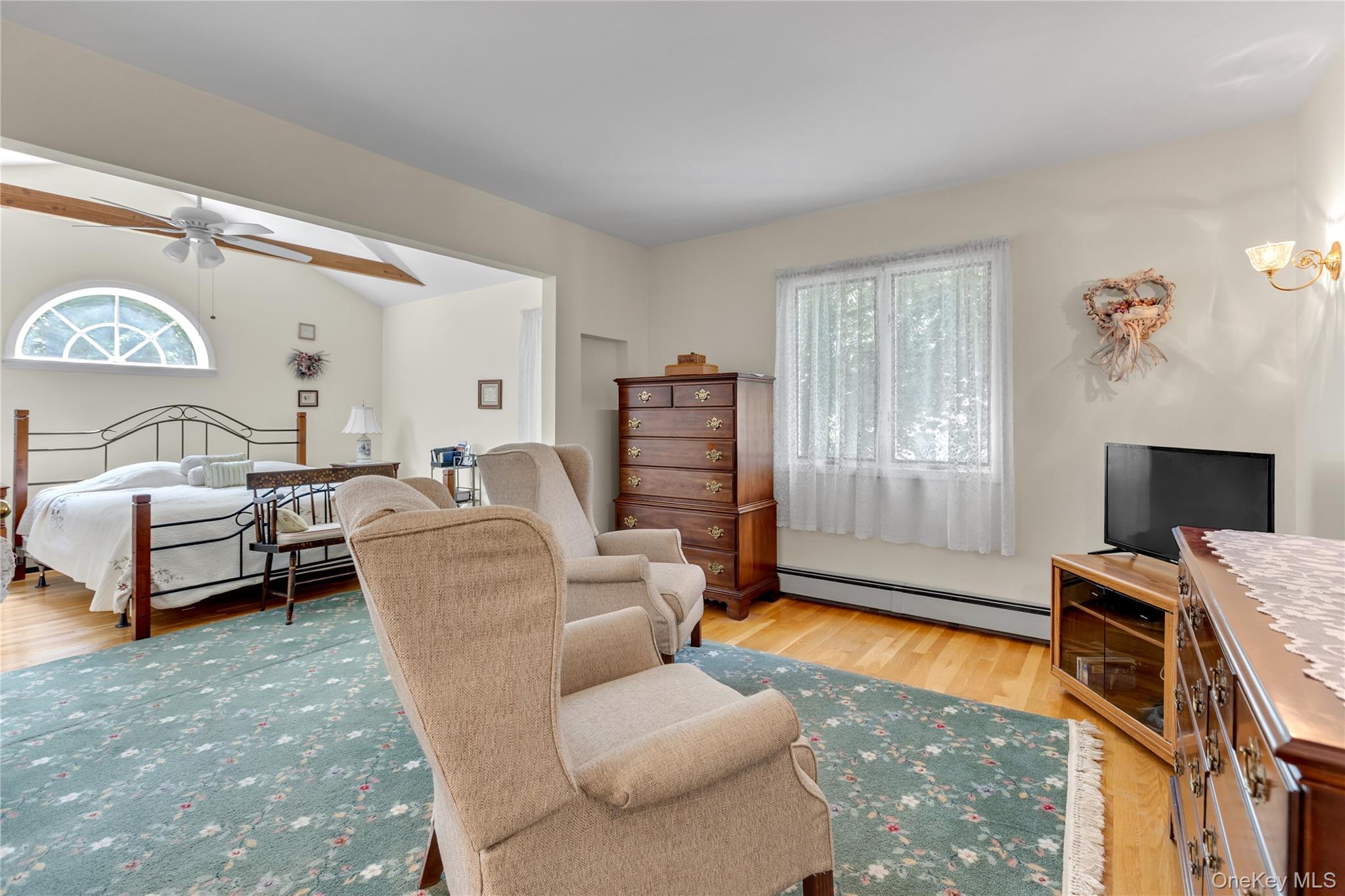 6 Primrose Lane Property Photo 8