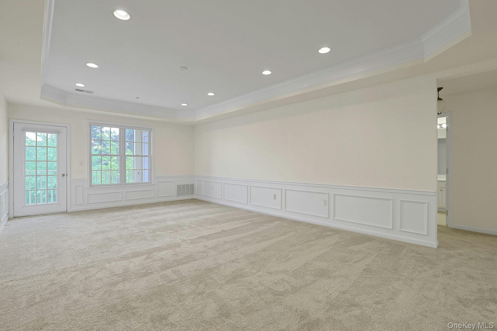 32 N De Baun Avenue 207 Property Photo 12