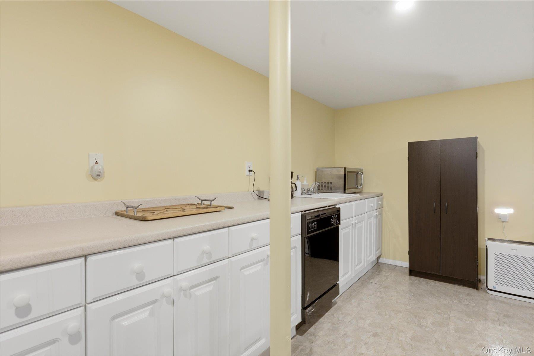 156 Lea Ann Terrace Property Photo 29