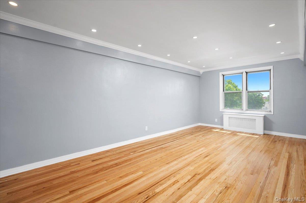 1111 Midland Avenue 6g Property Photo 6