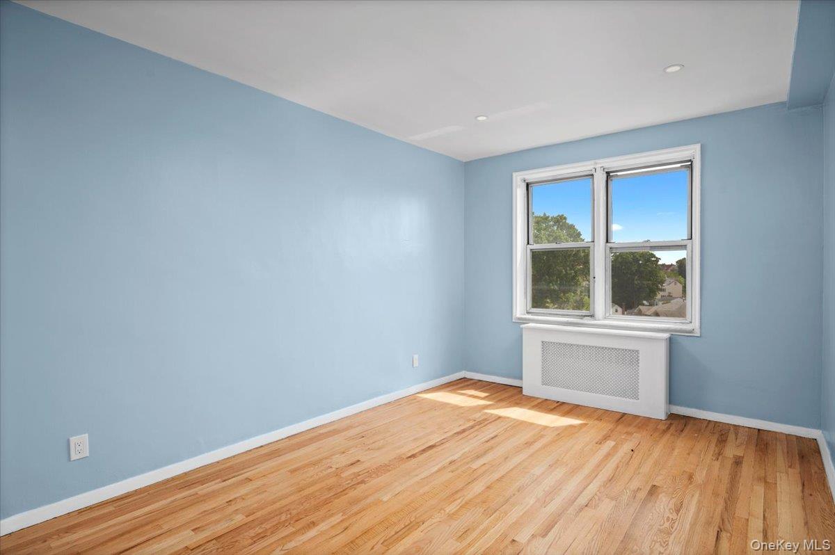 1111 Midland Avenue 6g Property Photo 22