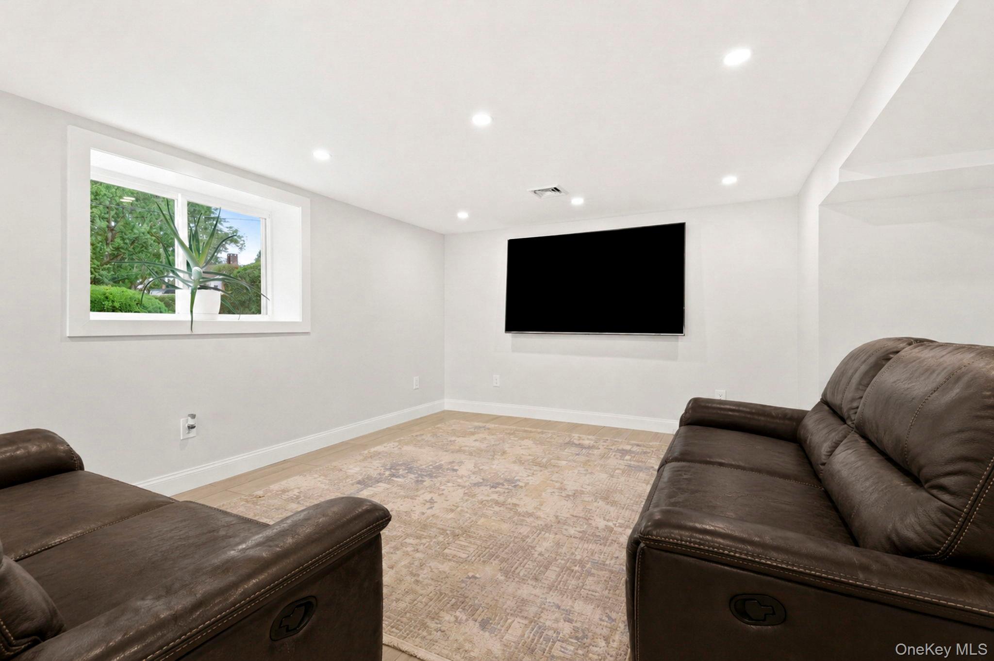 121 Marietta Avenue Property Photo 28