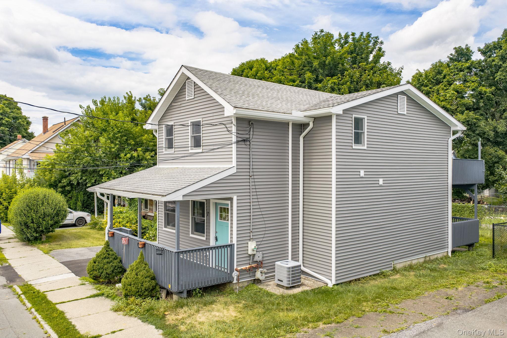 7 Rowan Street Property Photo 1