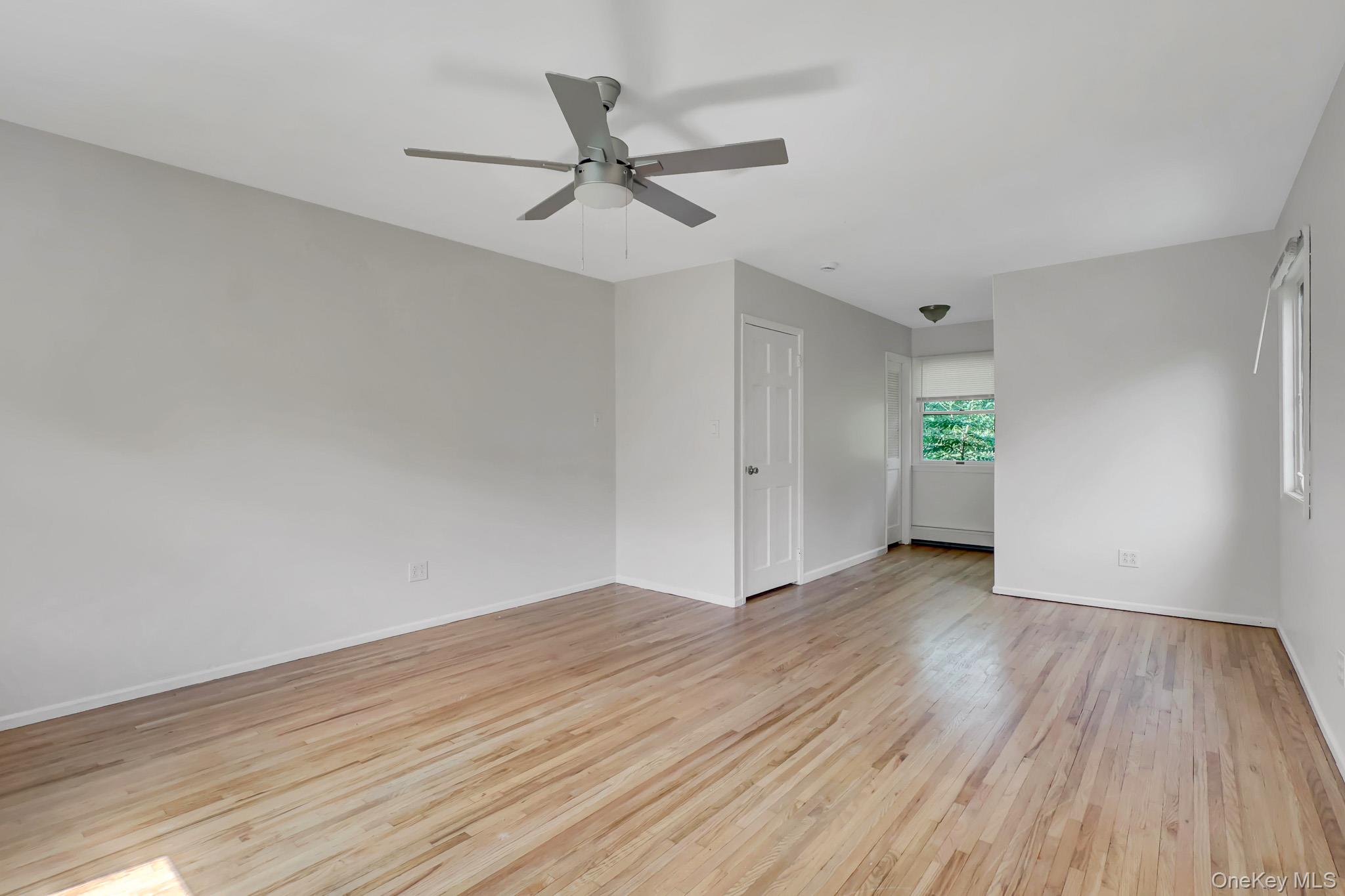 8 Tobi Lane Property Photo 19