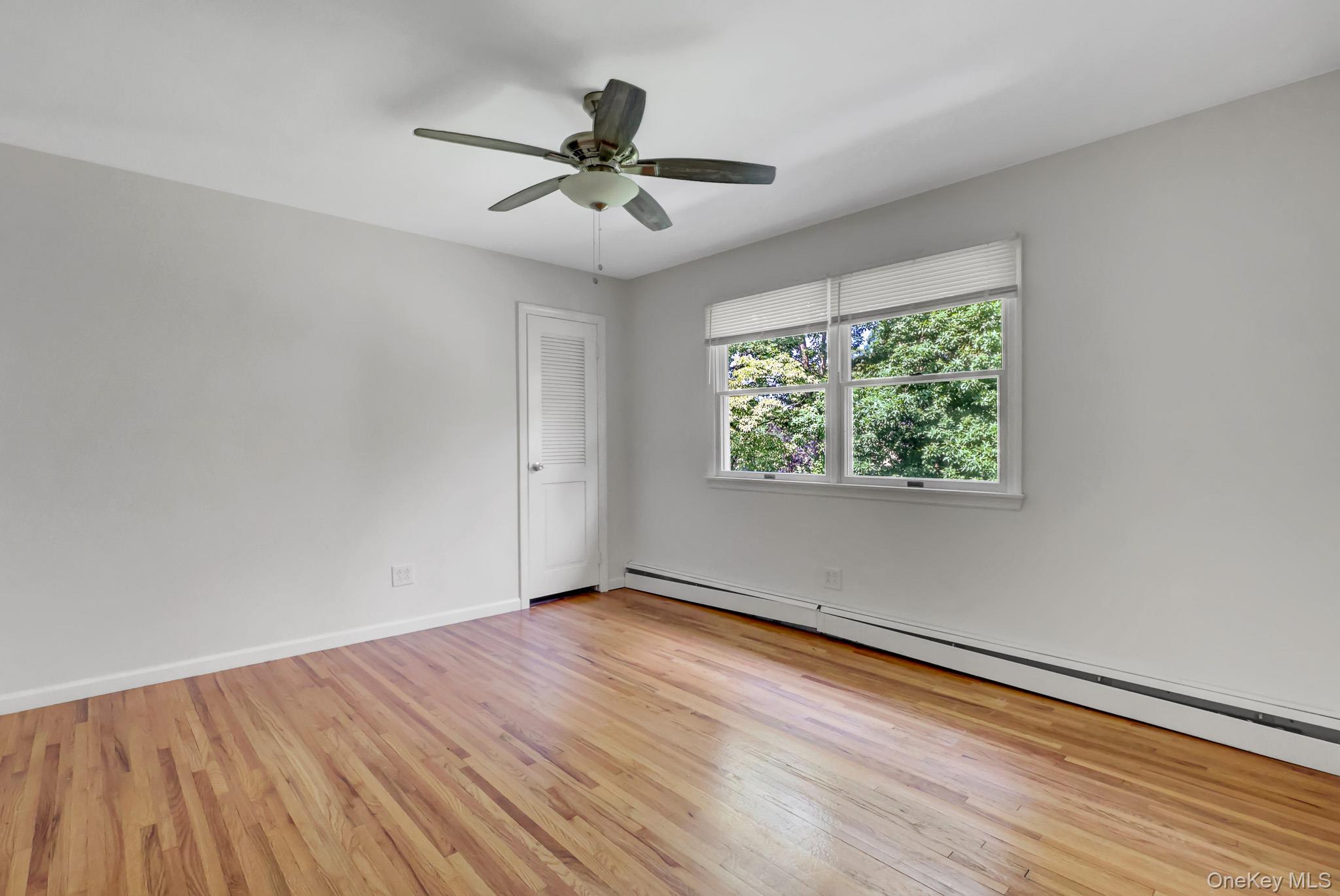 8 Tobi Lane Property Photo 24