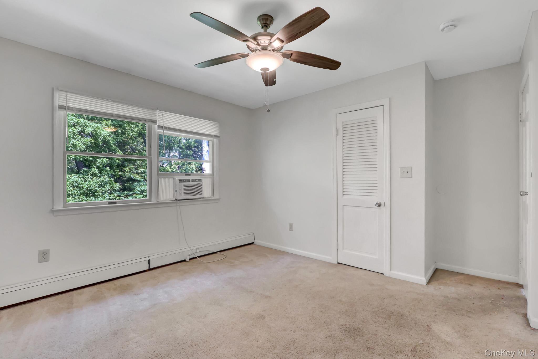 8 Tobi Lane Property Photo 25