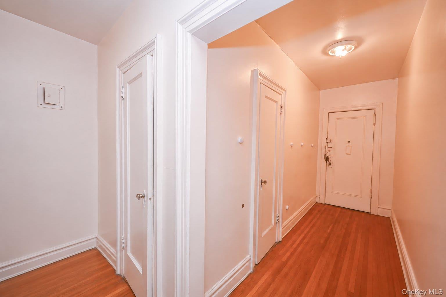77-16 Austin Street 5l Property Photo 10