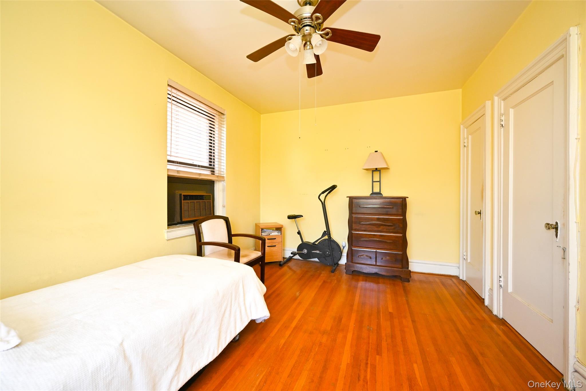 77-16 Austin Street 5l Property Photo 12