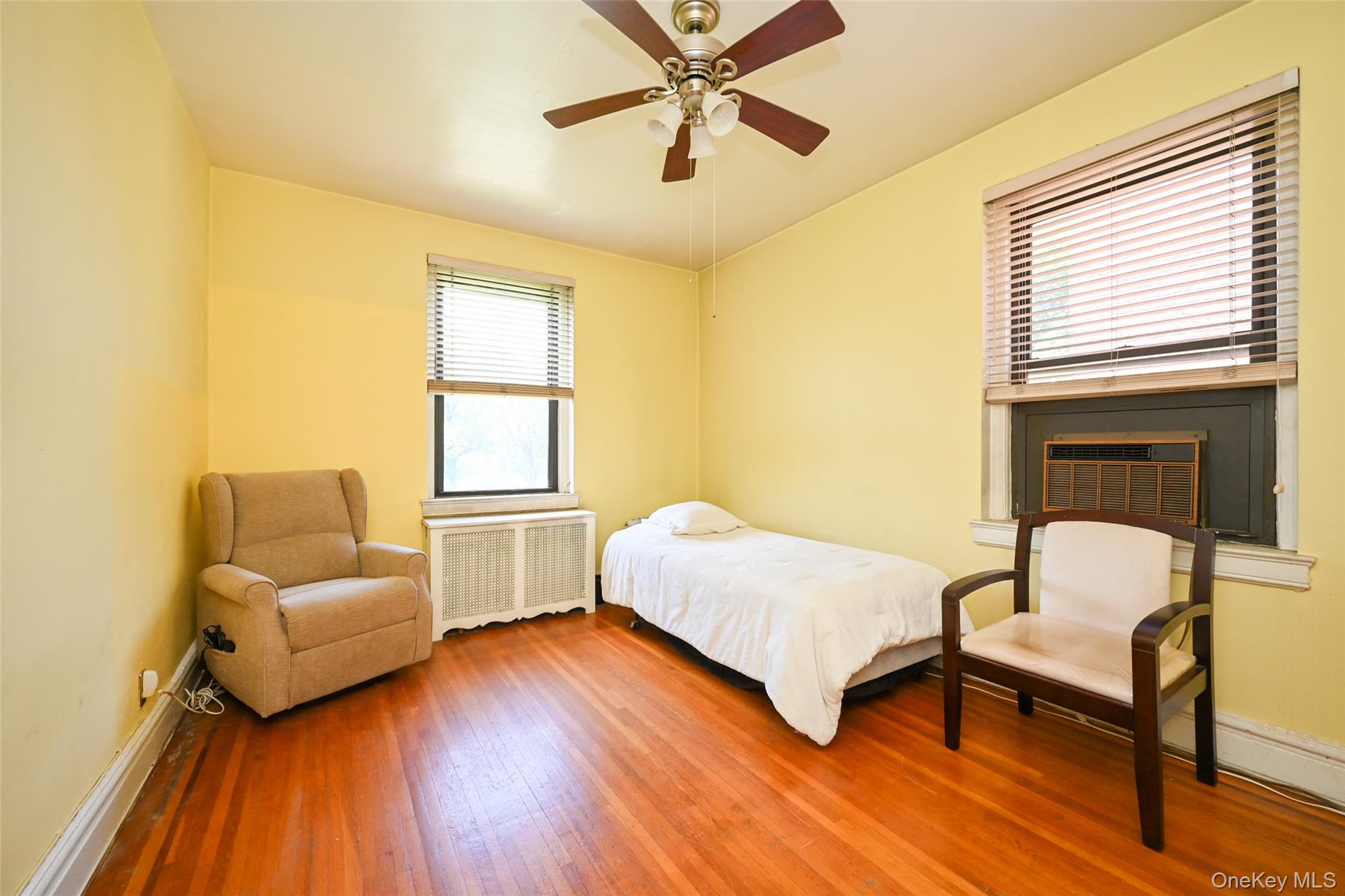 77-16 Austin Street 5l Property Photo 13
