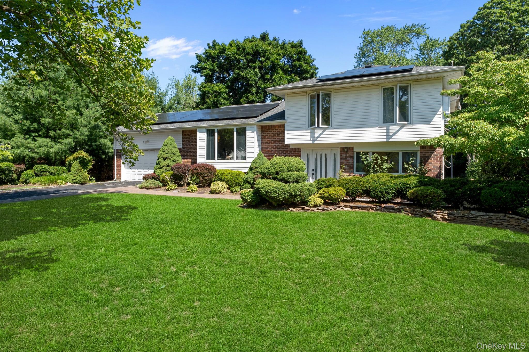 202 Tinton Place Property Photo 1