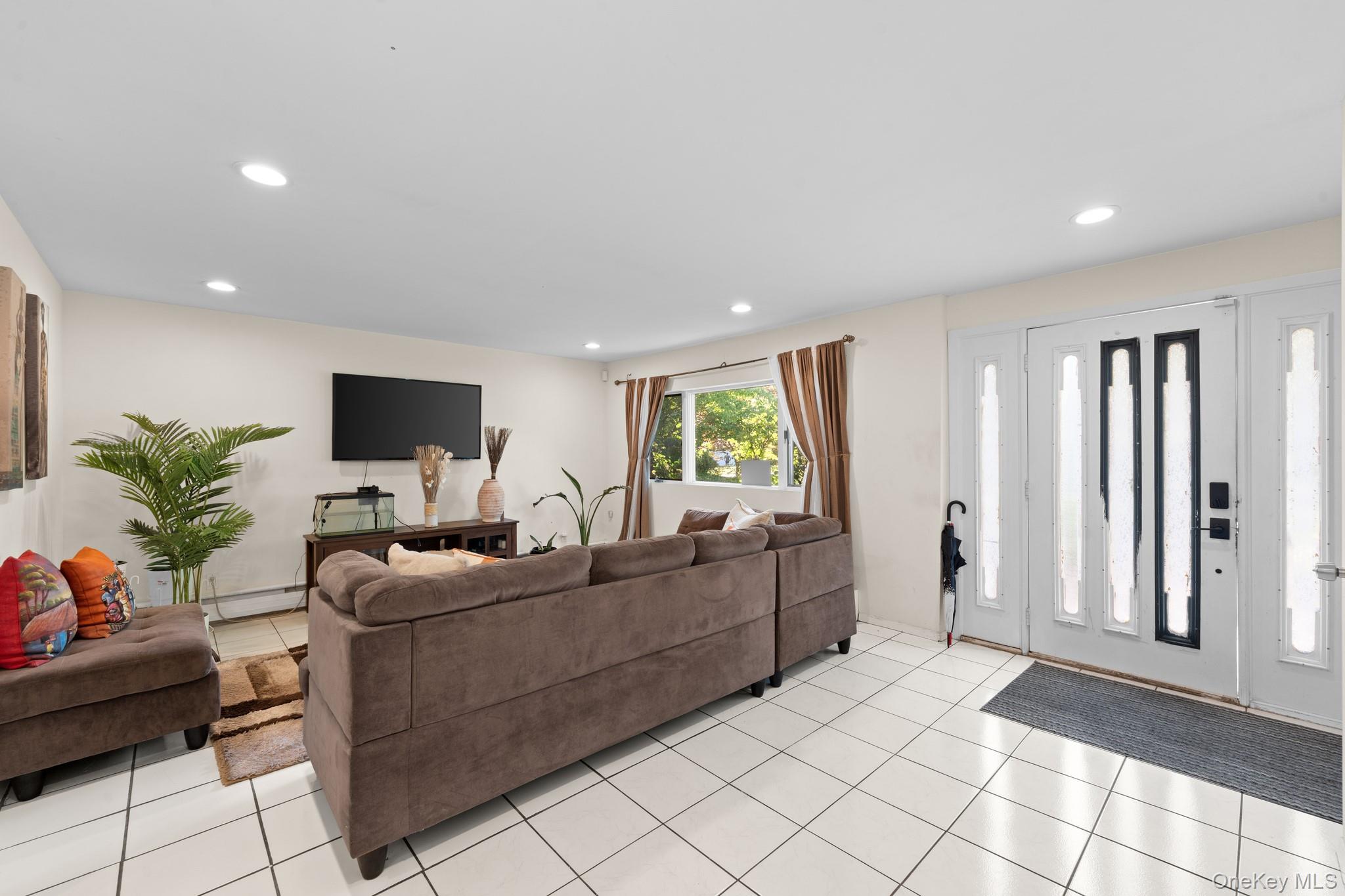 202 Tinton Place Property Photo 3