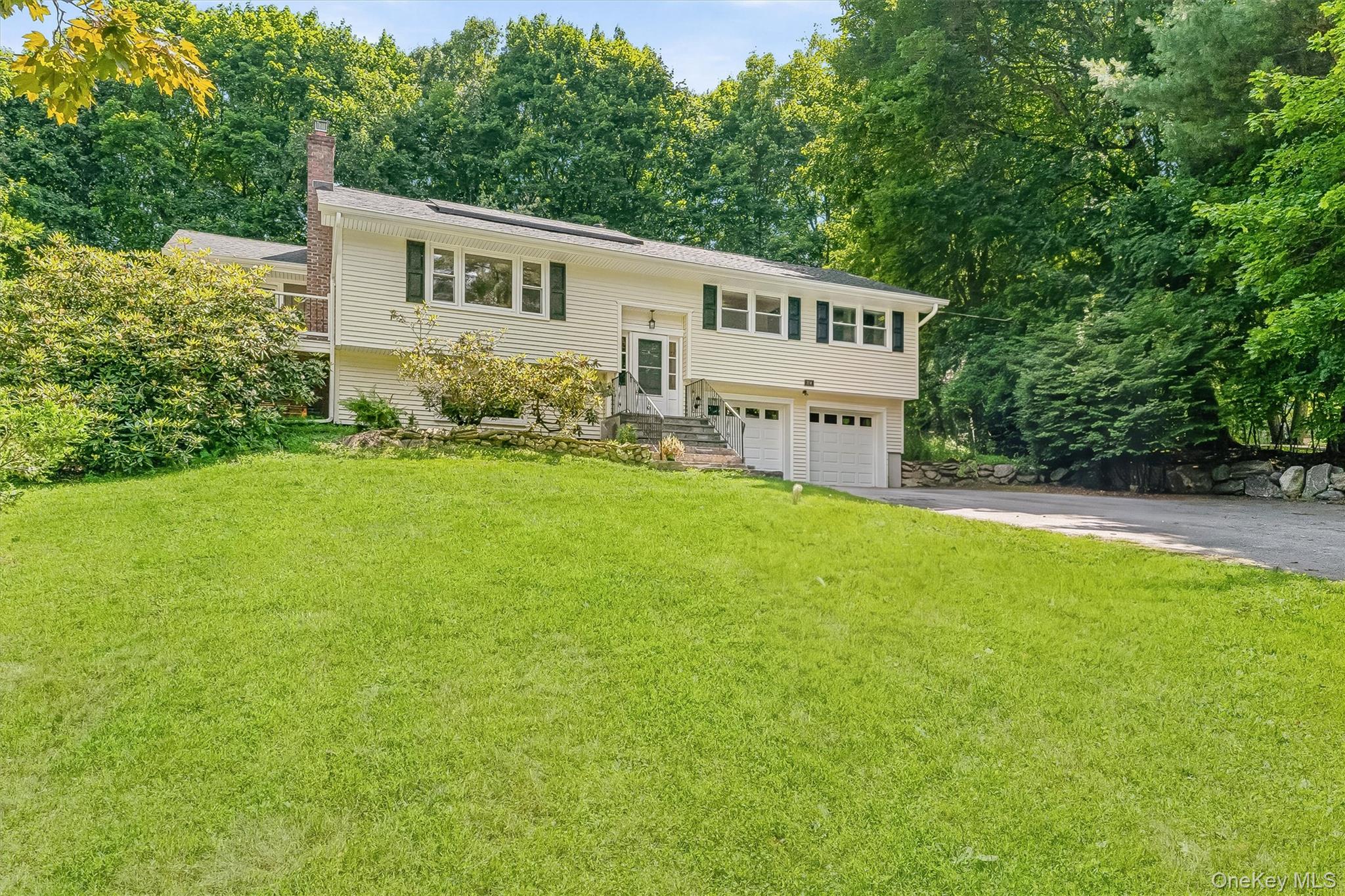 124 Cedar Lane Property Photo 1