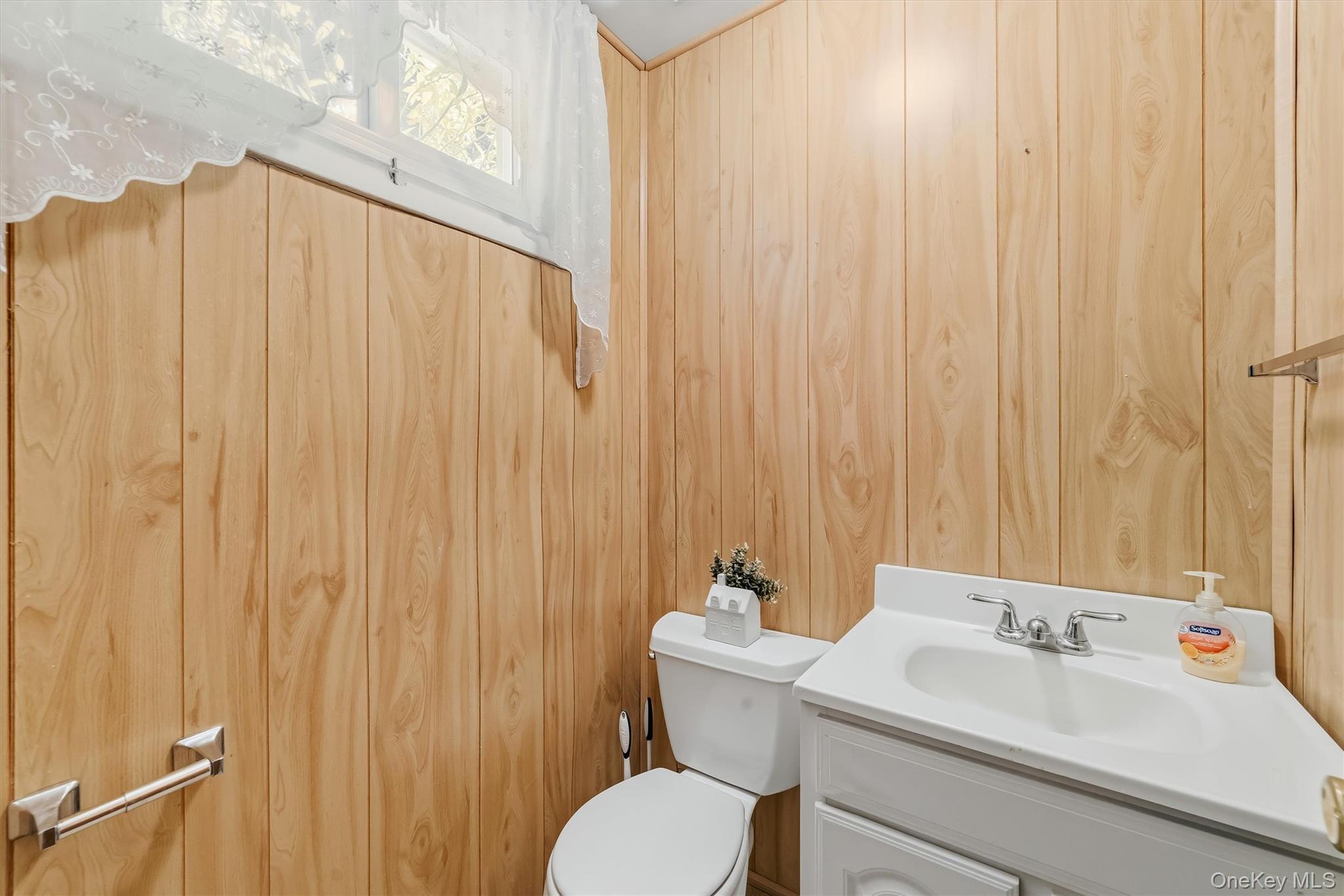 124 Cedar Lane Property Photo 25