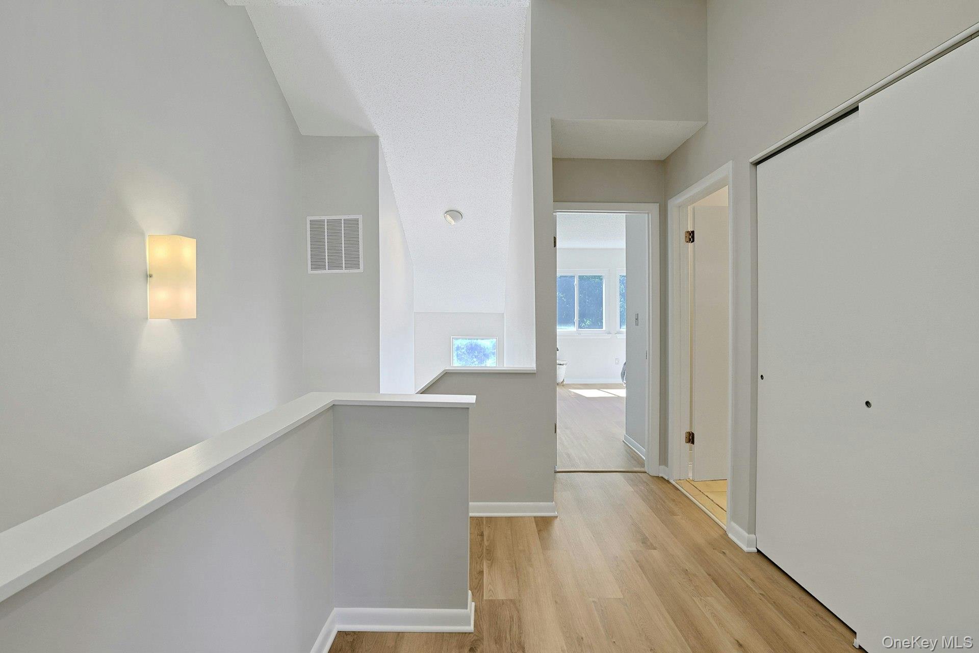 28 Cheshire Lane Property Photo 14
