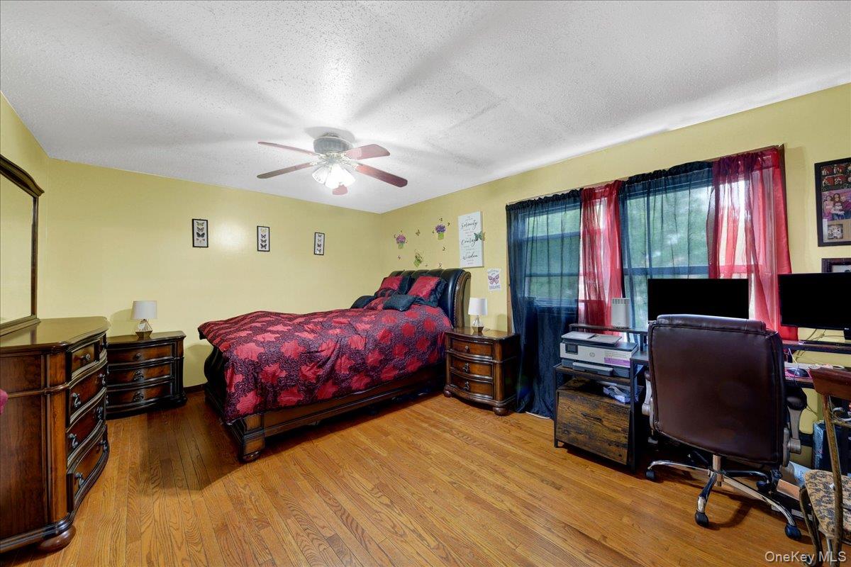 2066 Cicero Avenue 2 Property Photo 17