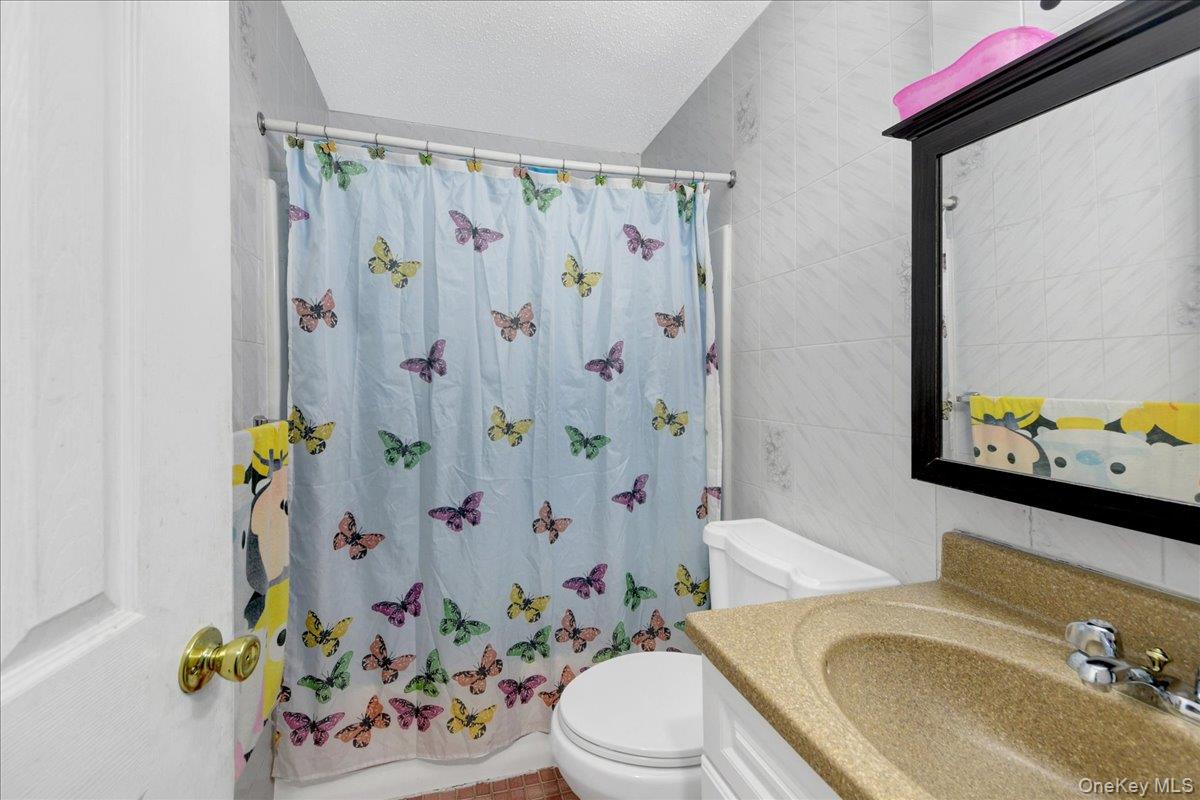 2066 Cicero Avenue 2 Property Photo 19