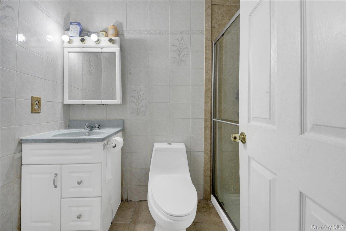 2066 Cicero Avenue 2 Property Photo 22
