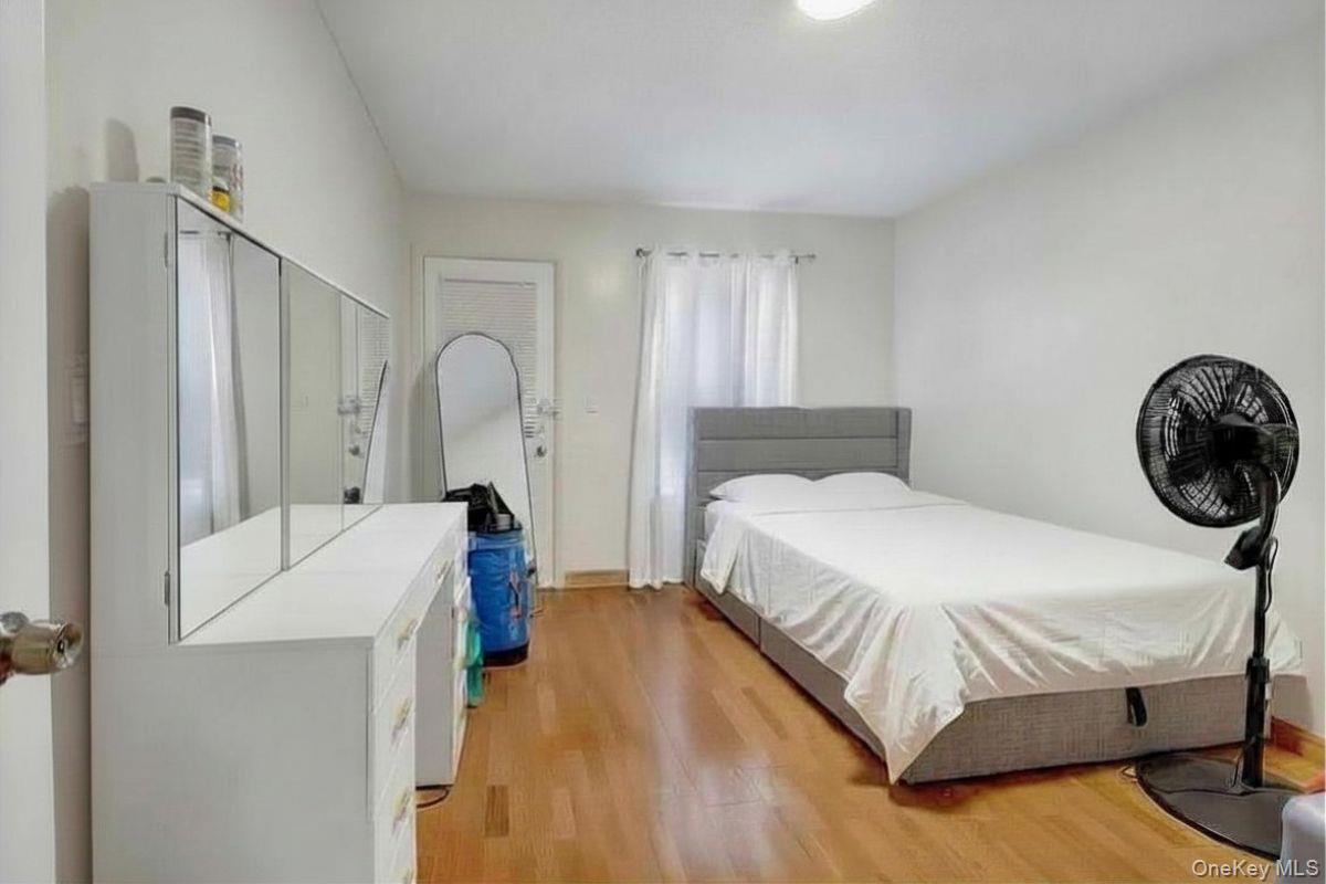 2066 Cicero Avenue 2 Property Photo 28