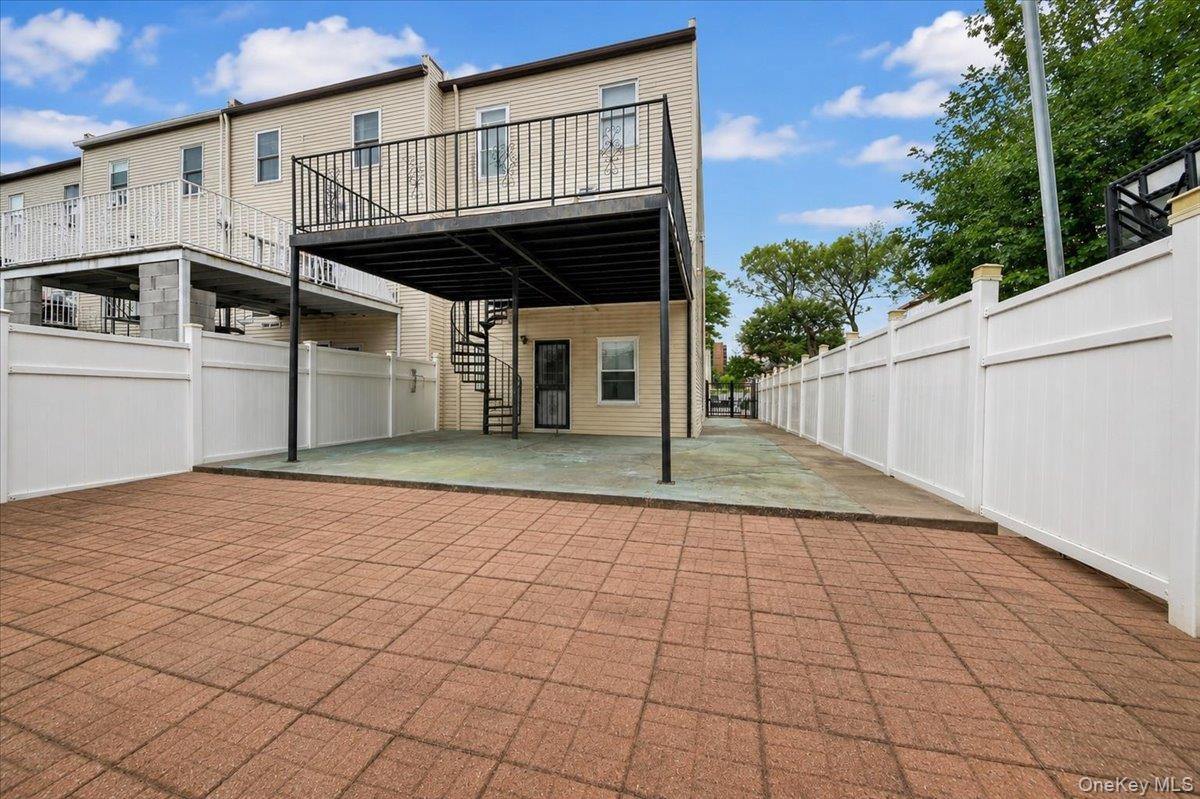 2066 Cicero Avenue 2 Property Photo 34