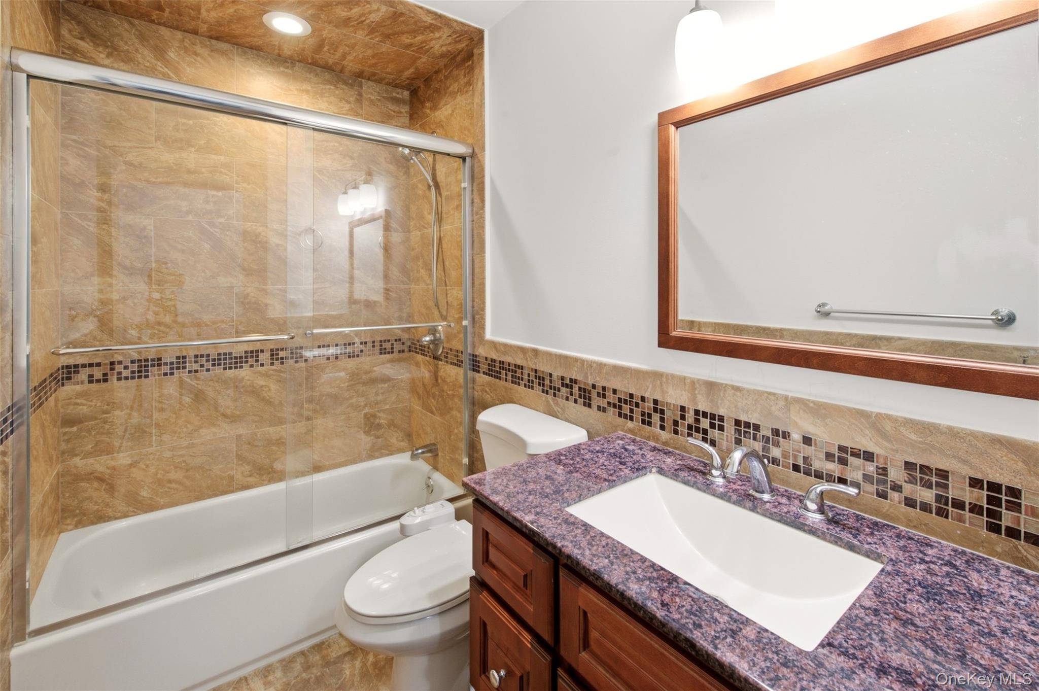 723 Carman Avenue 9 Property Photo 24