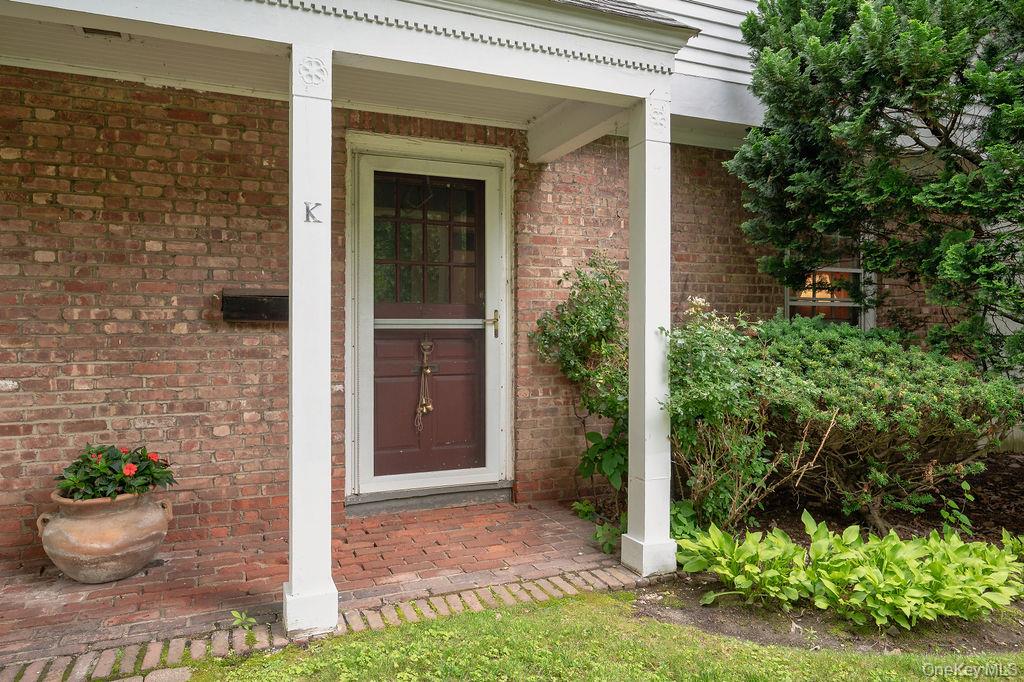30 Pondview Road K Property Photo 1