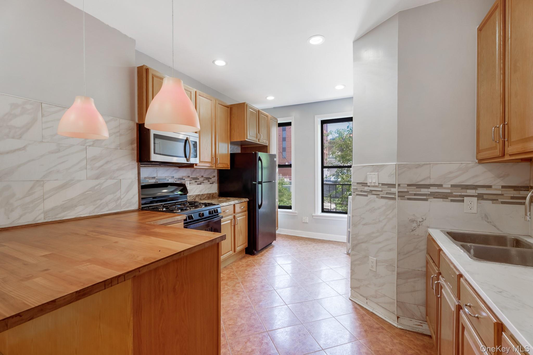 1281 Nostrand Avenue Property Photo 4