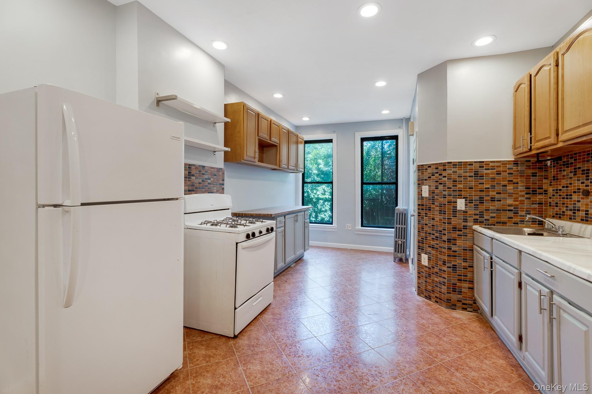 1281 Nostrand Avenue Property Photo 5