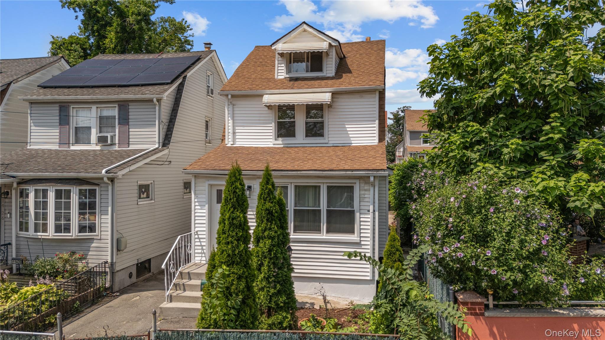 11422 212th Street Property Photo 5