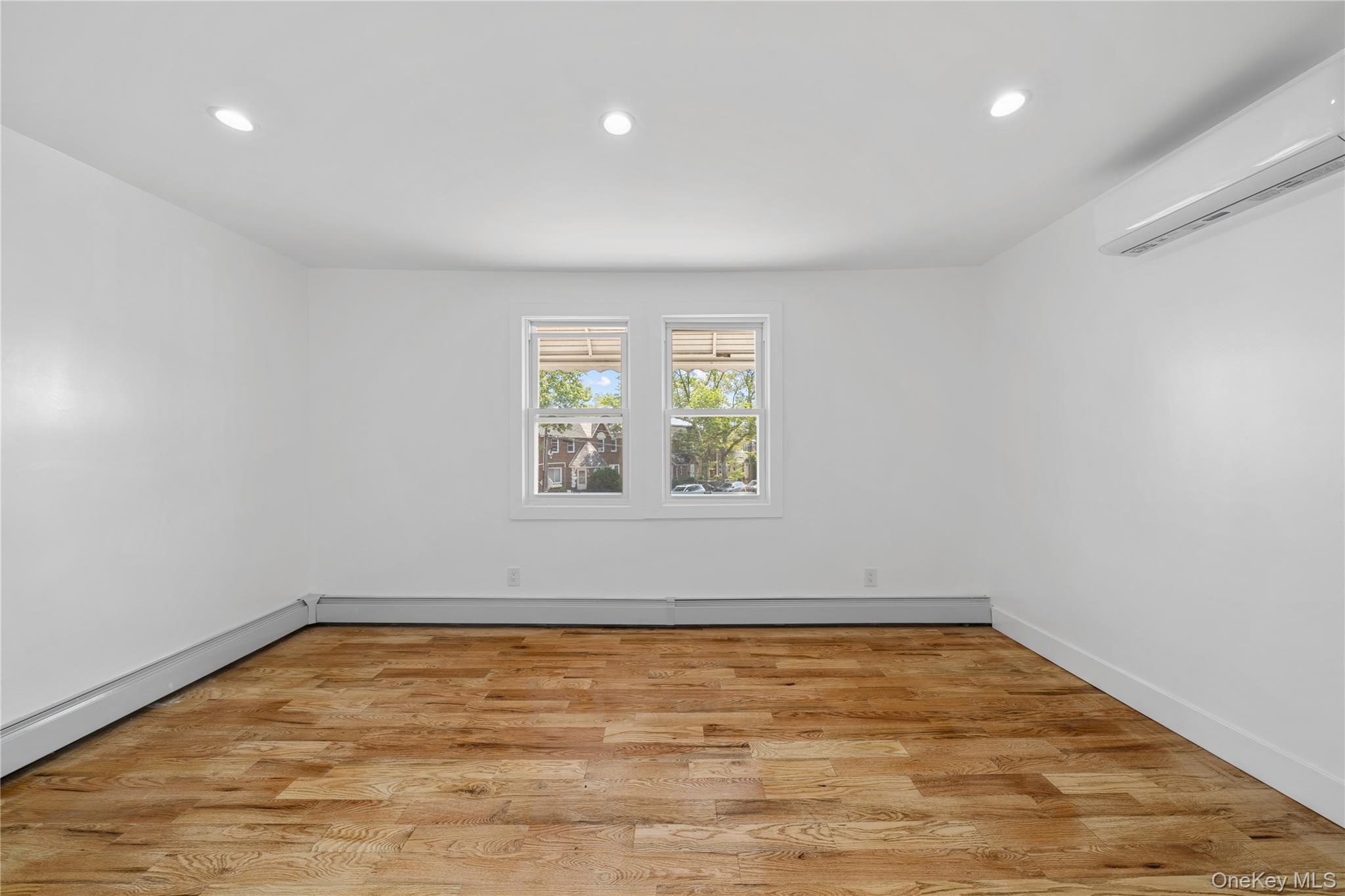 11422 212th Street Property Photo 21