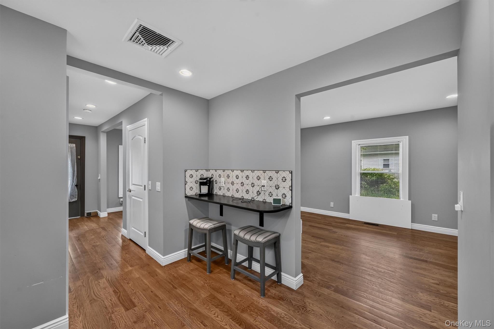 11 Harrison Street Property Photo 18