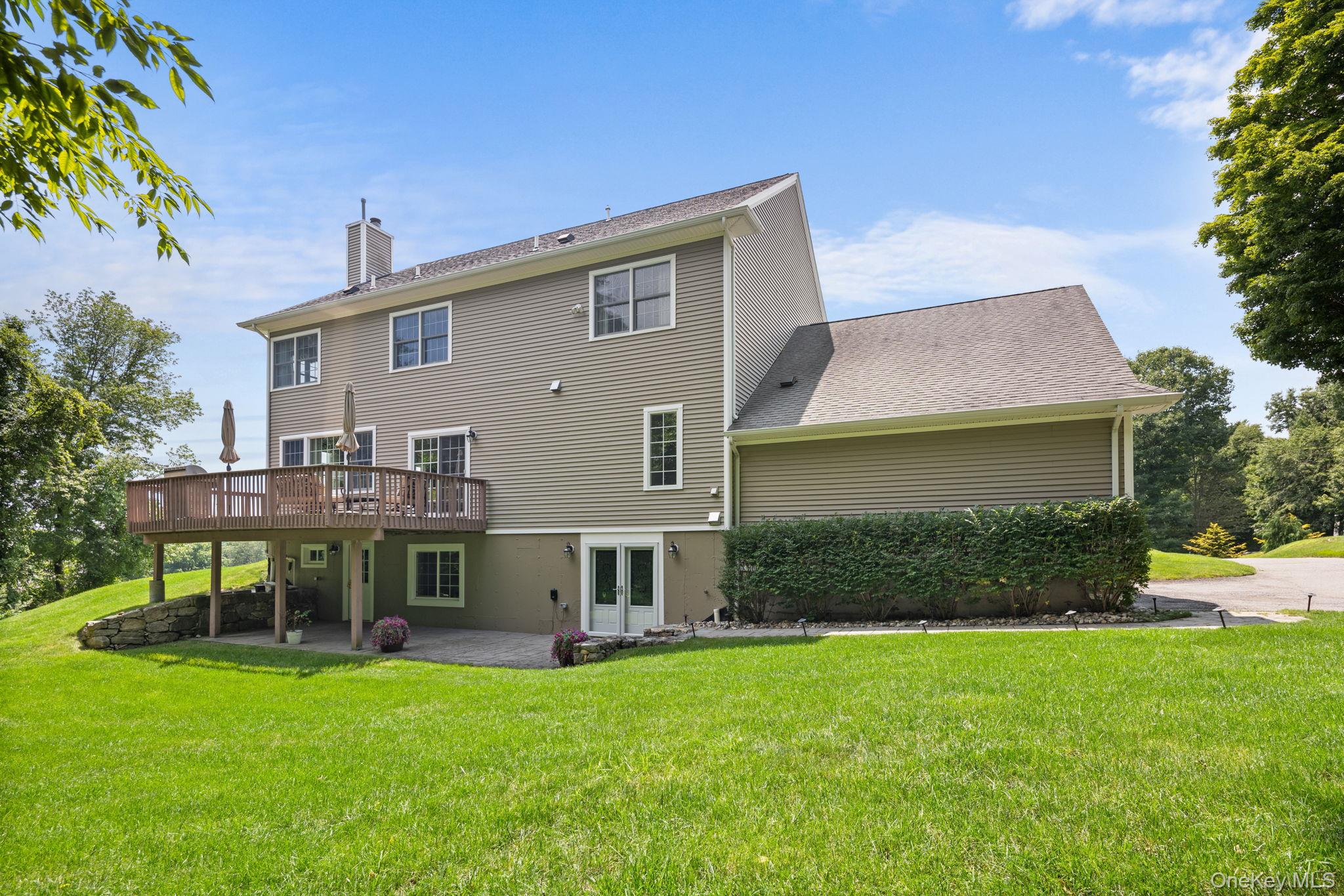 128 Apple Hill Road Property Photo 4