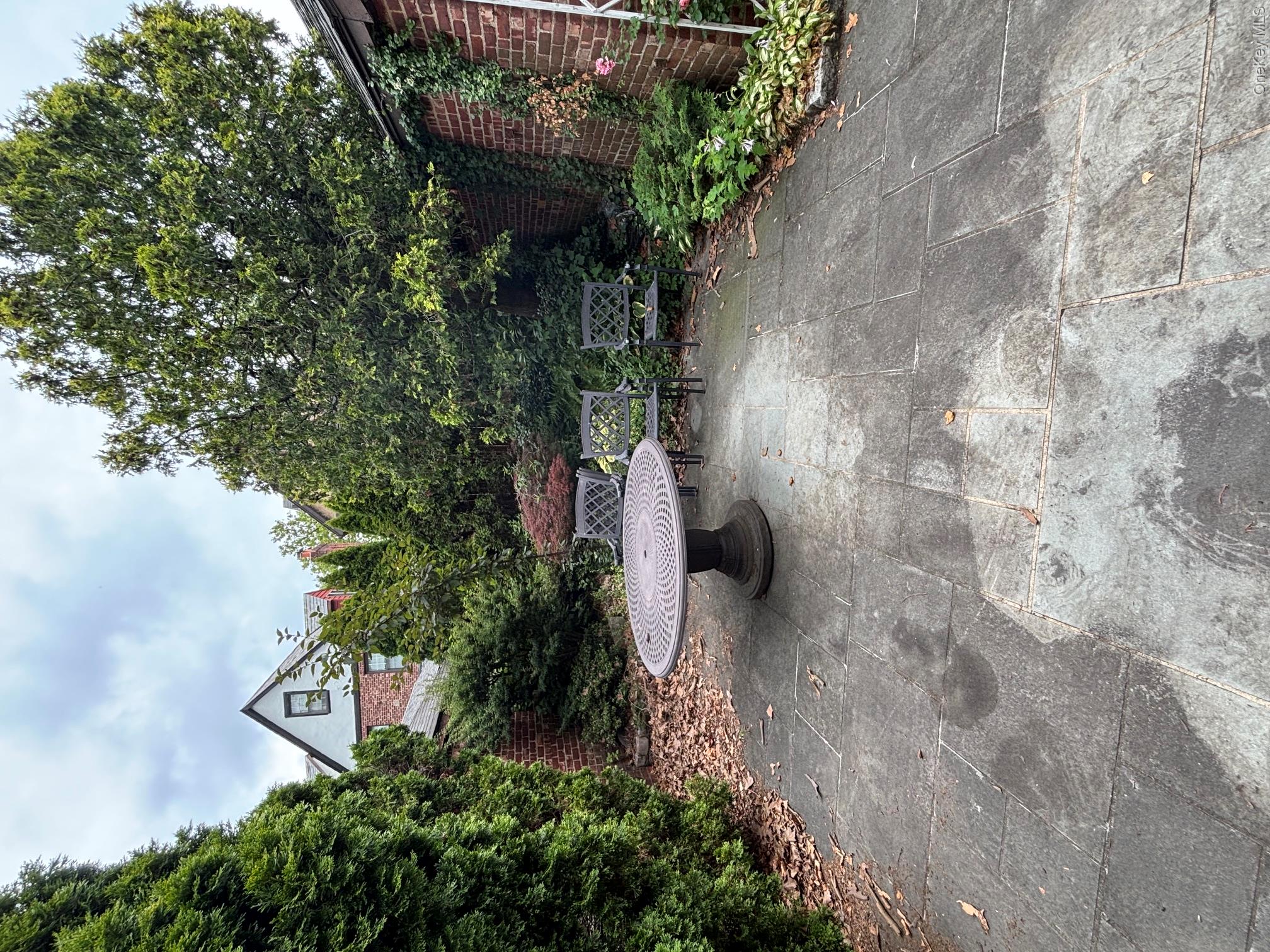 2603 168th Street Property Photo 10
