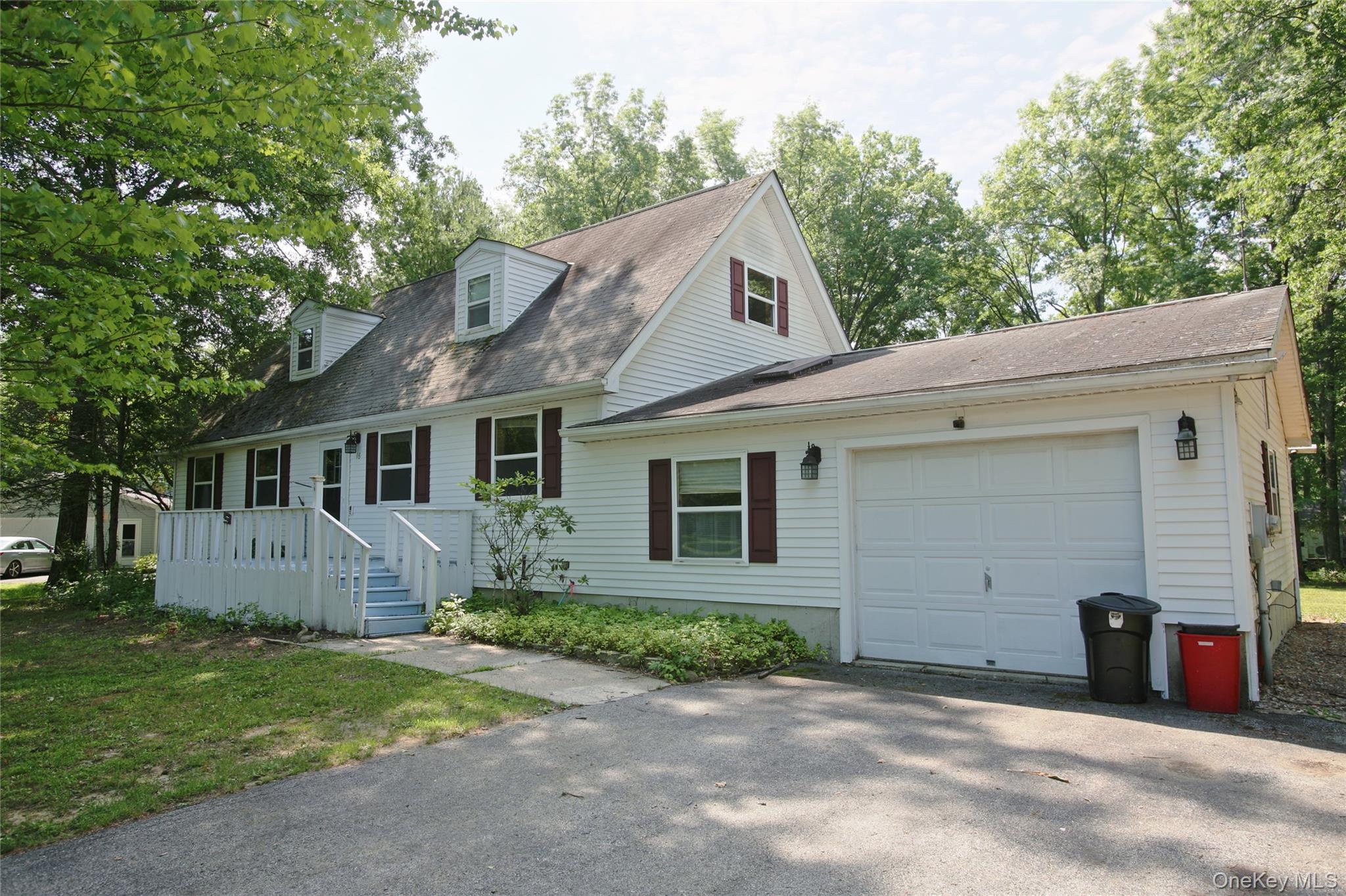 16 Elizabeth Drive Property Photo 10
