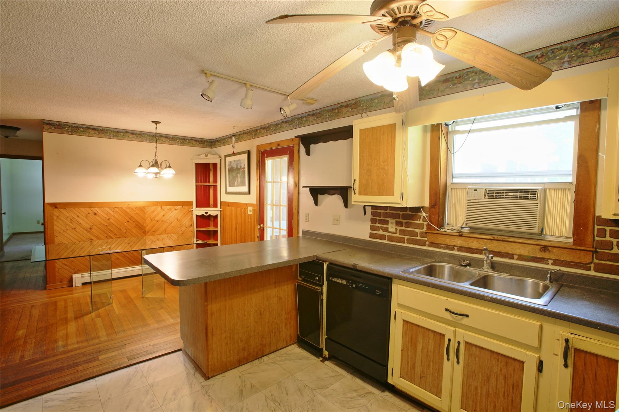 16 Elizabeth Drive Property Photo 26