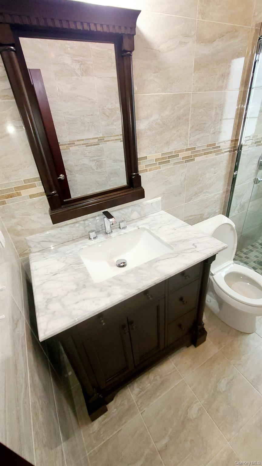 64-47 Dieterle Crescent 2 Property Photo 20