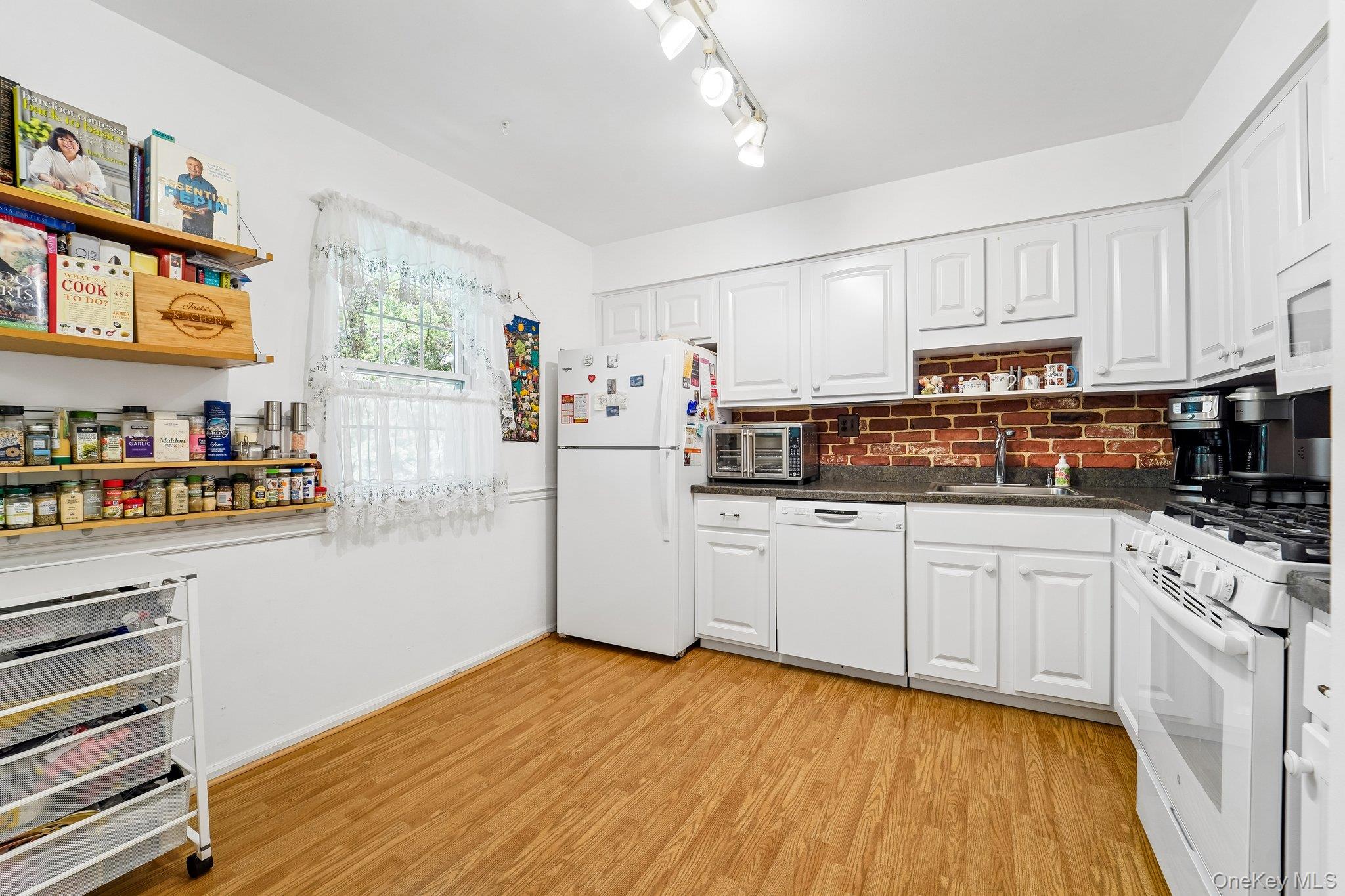 74 Bon Aire Circle Q12 Property Photo 12