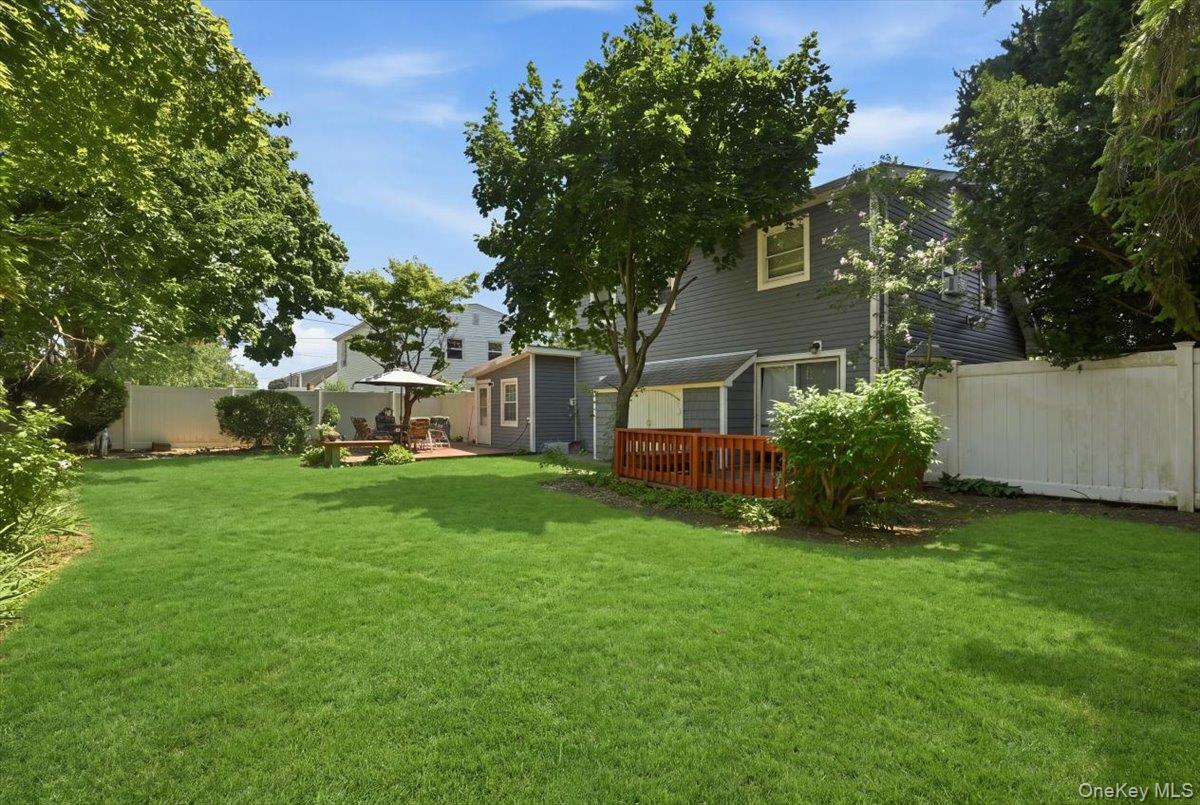 635 Whittier Street Property Photo 21