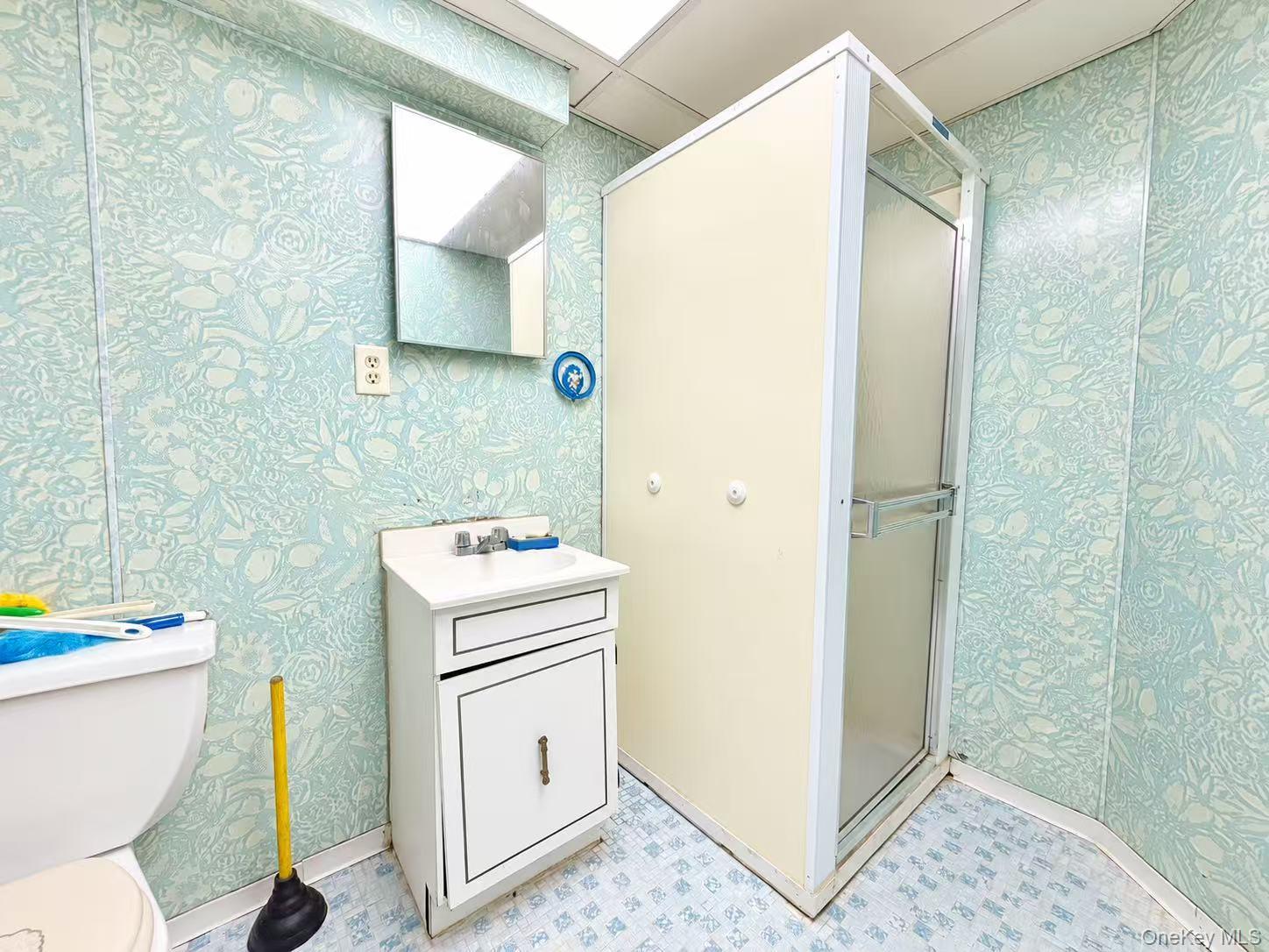 42-50 248th Street Property Photo 13