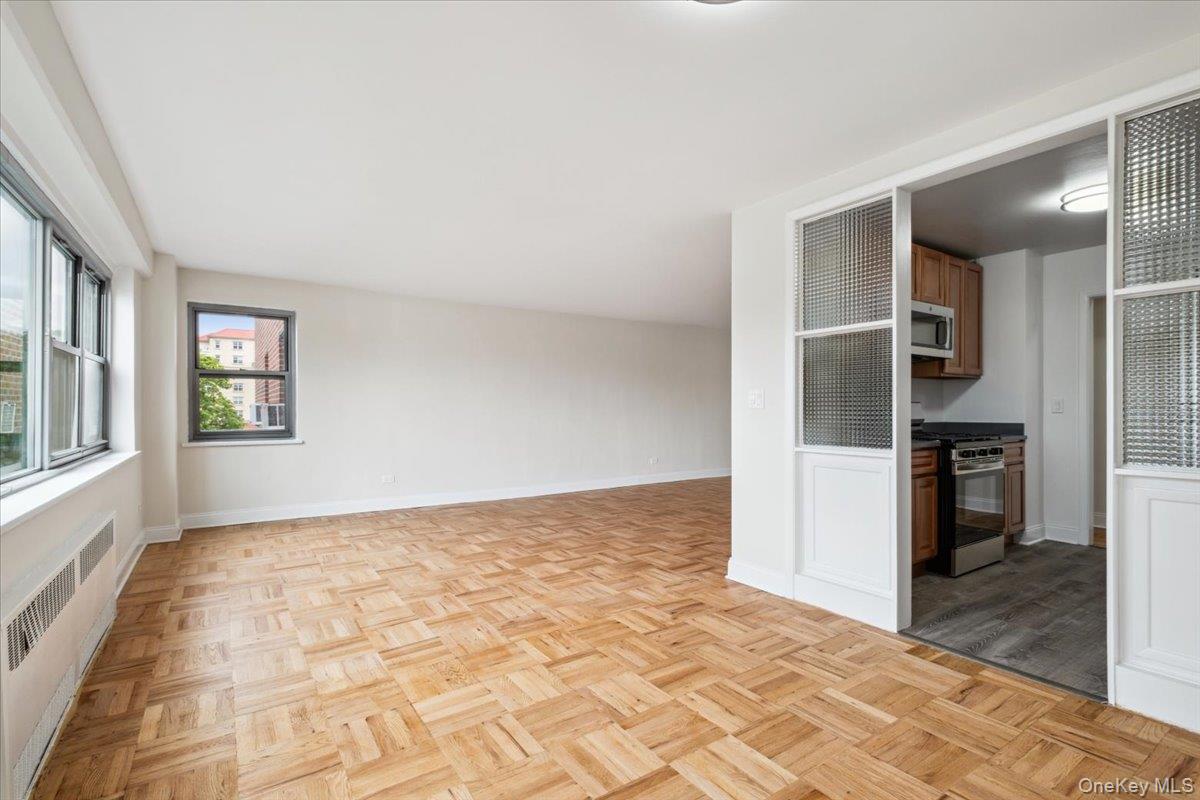 2 Washington Square 1g Property Photo 7