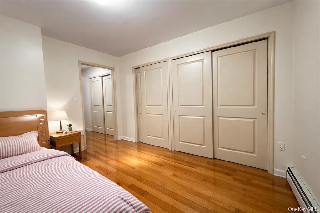 9106 Whitney Avenue 3a Property Photo 5