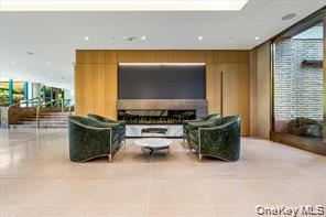 100 Hilton Avenue 907 Property Photo 26