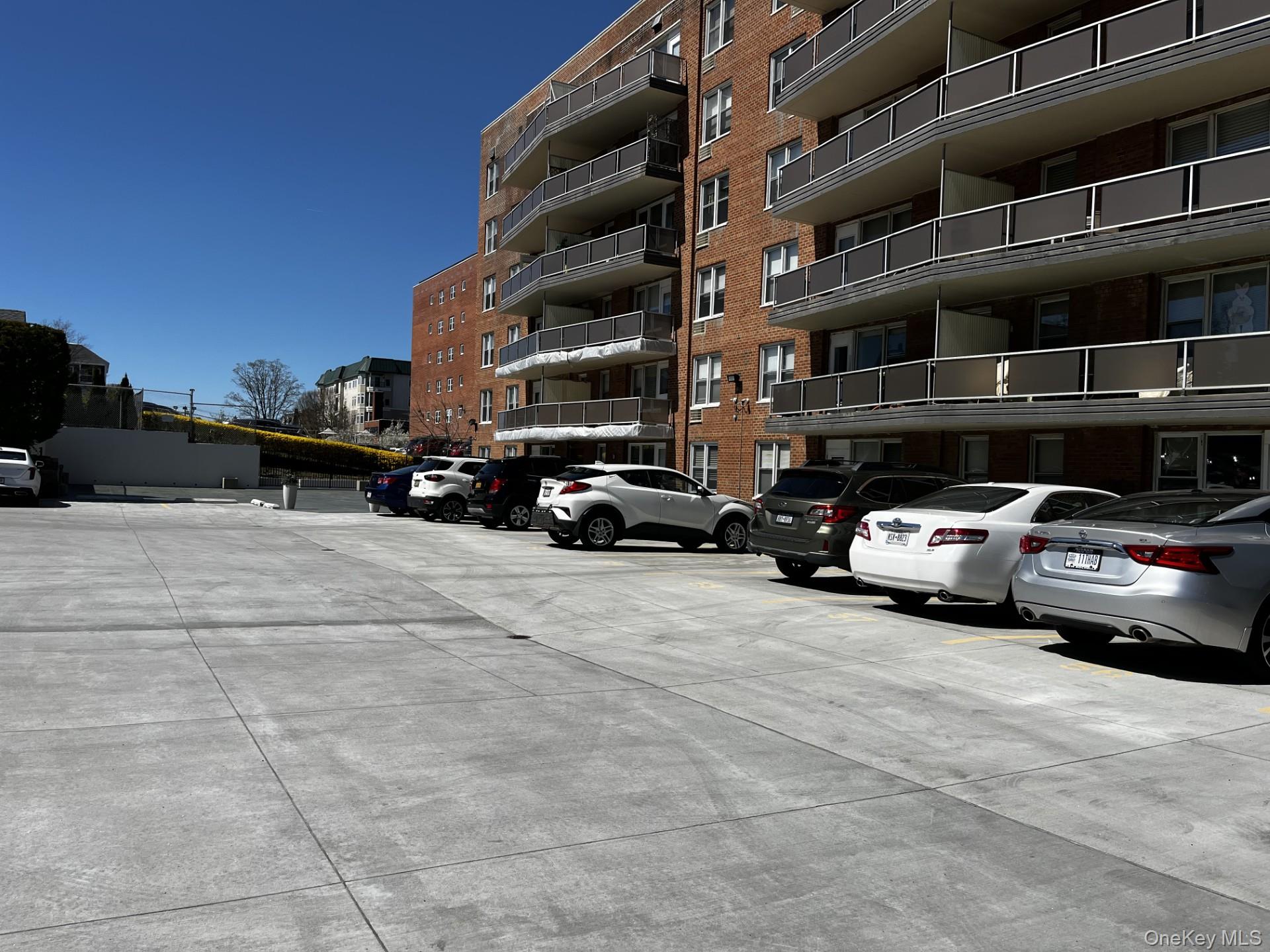 360 Westchester Avenue 314 Property Photo 21