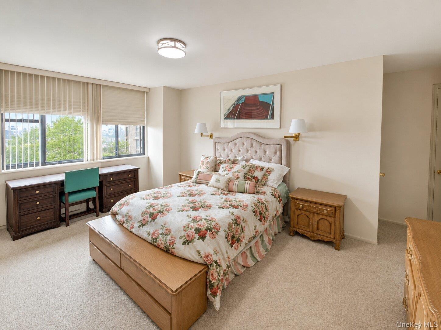 27110 Grand Central Parkway 24b Property Photo 10