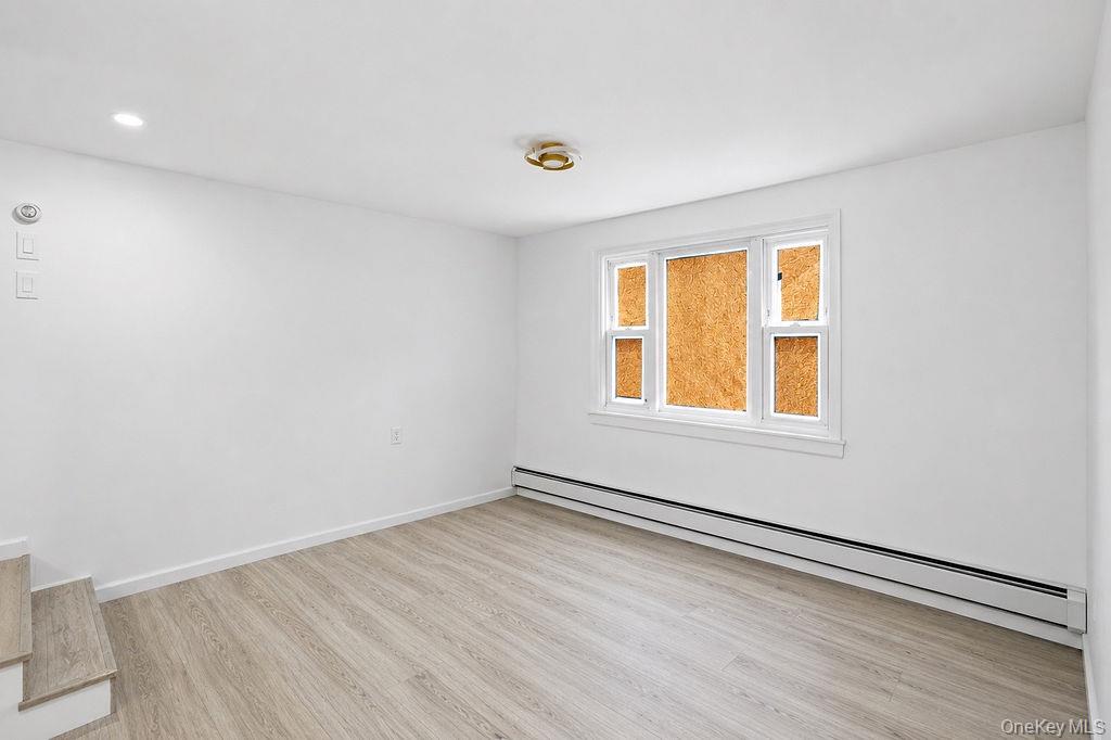 44 Broadway Property Photo 6