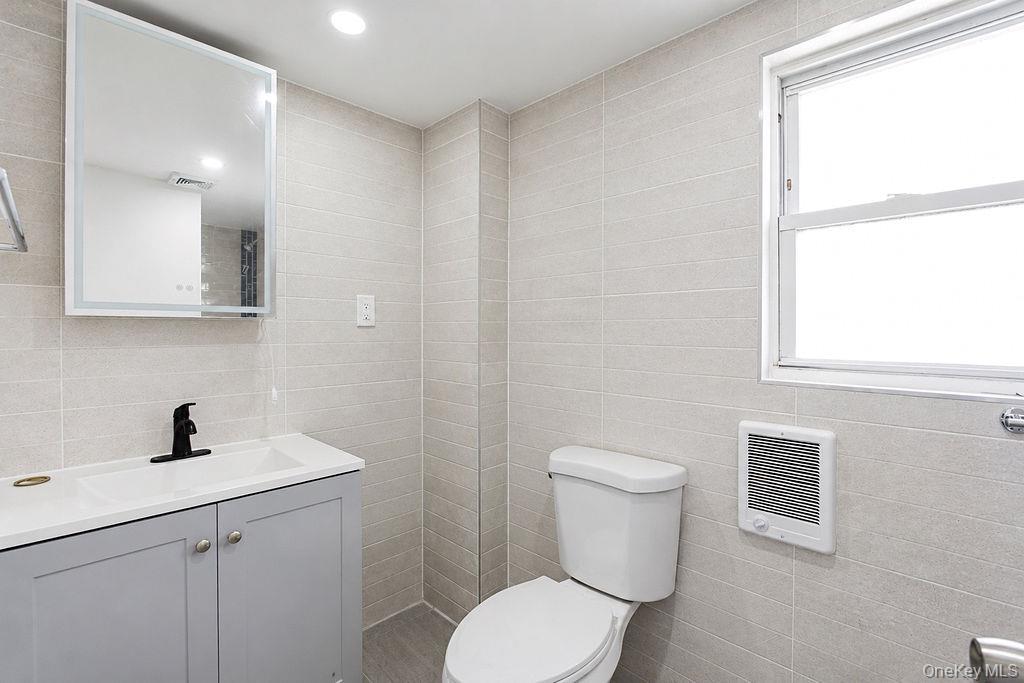 44 Broadway Property Photo 14