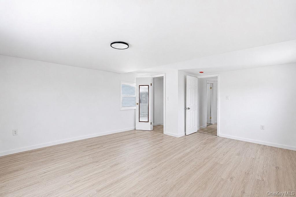 44 Broadway Property Photo 17