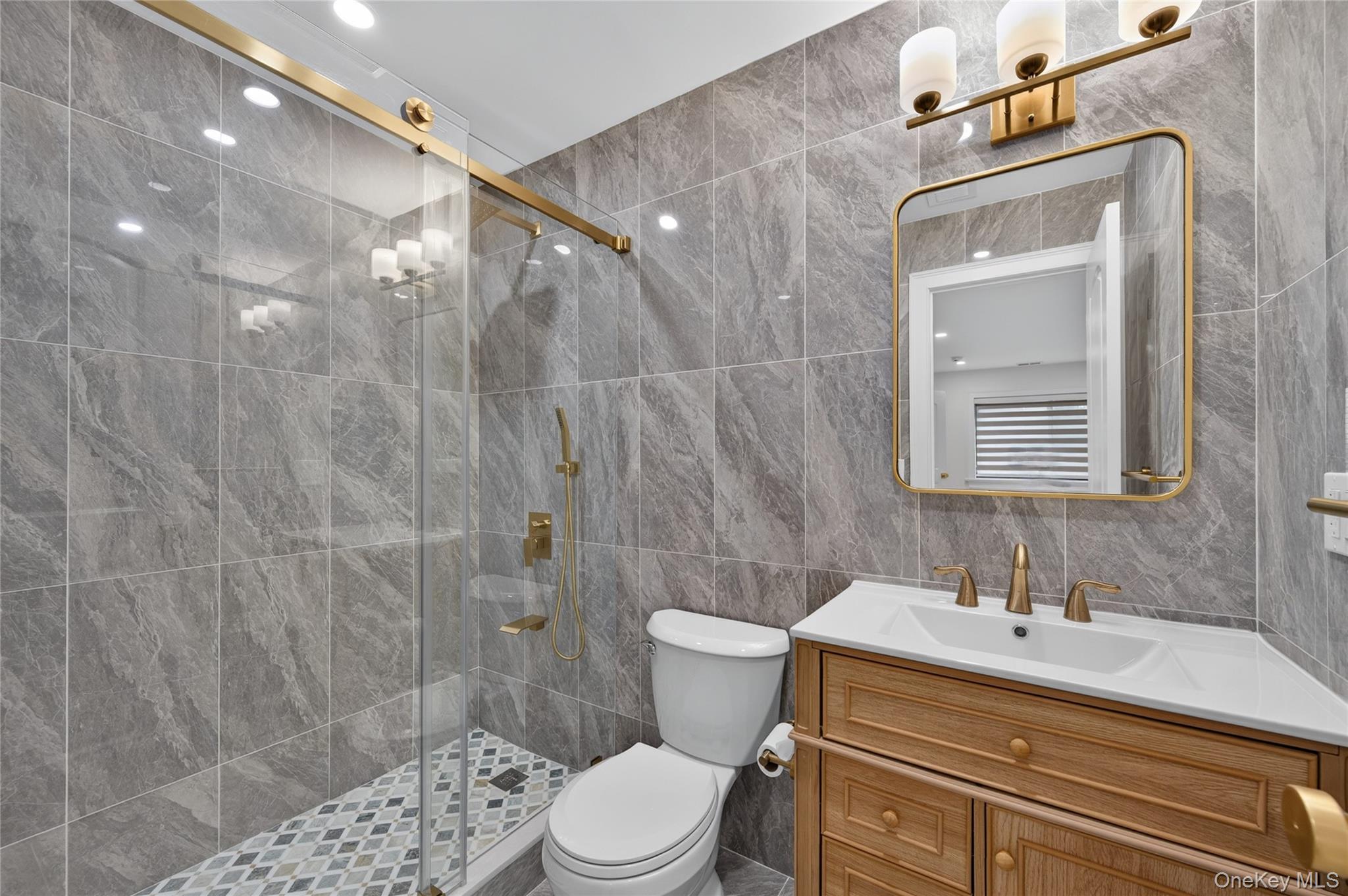 66 Chestnut Hill Property Photo 25