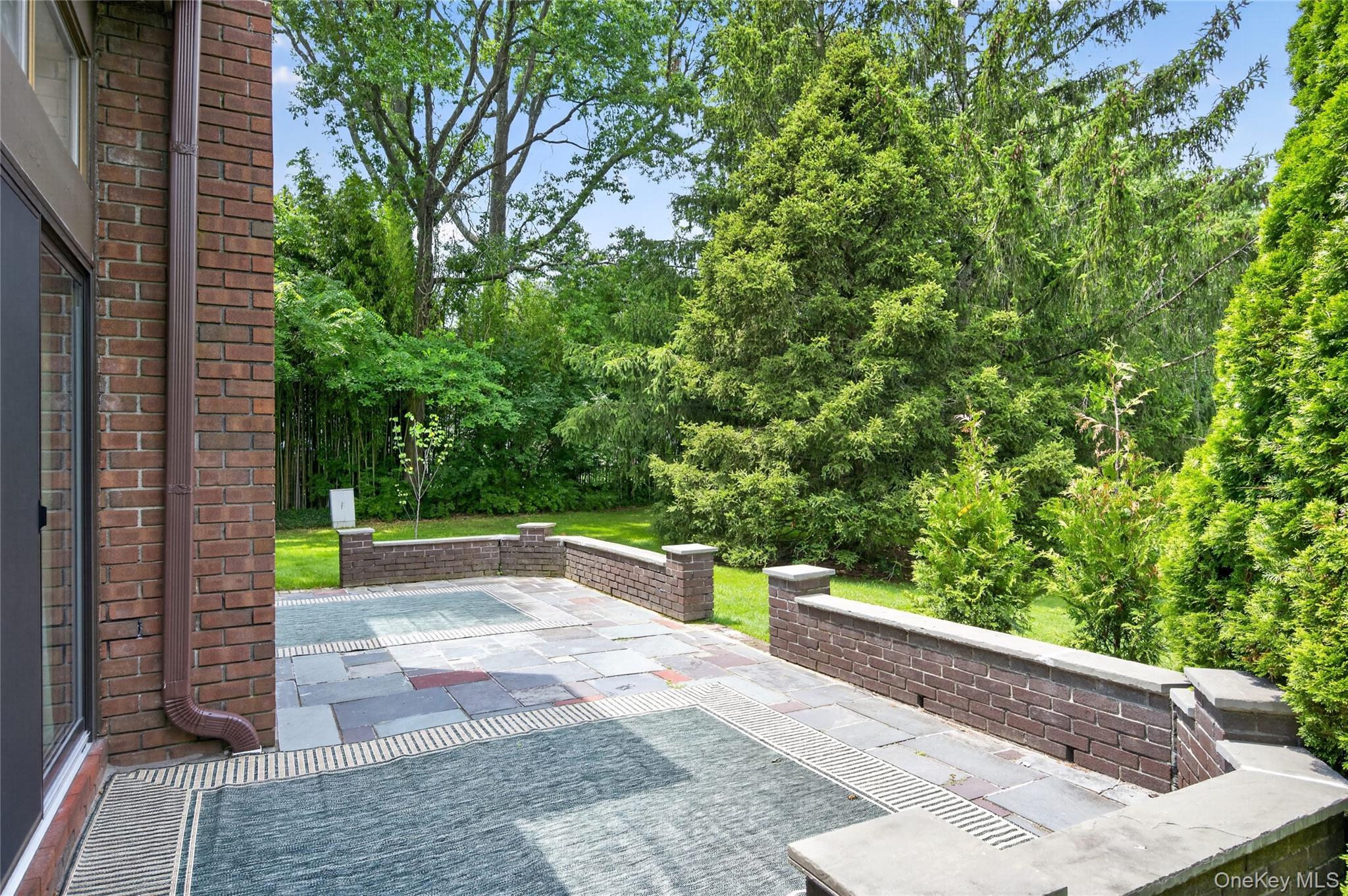 66 Chestnut Hill Property Photo 32