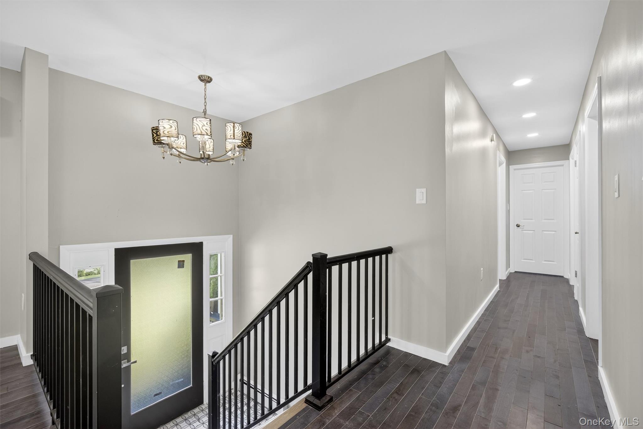 619 Creekside Road Property Photo 17